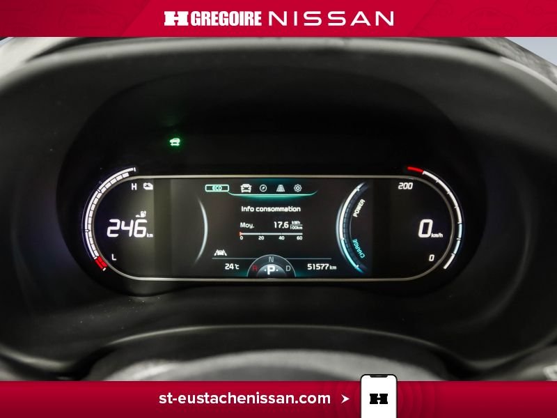 2022 Kia Soul White Saint-Eustache - photo #16
