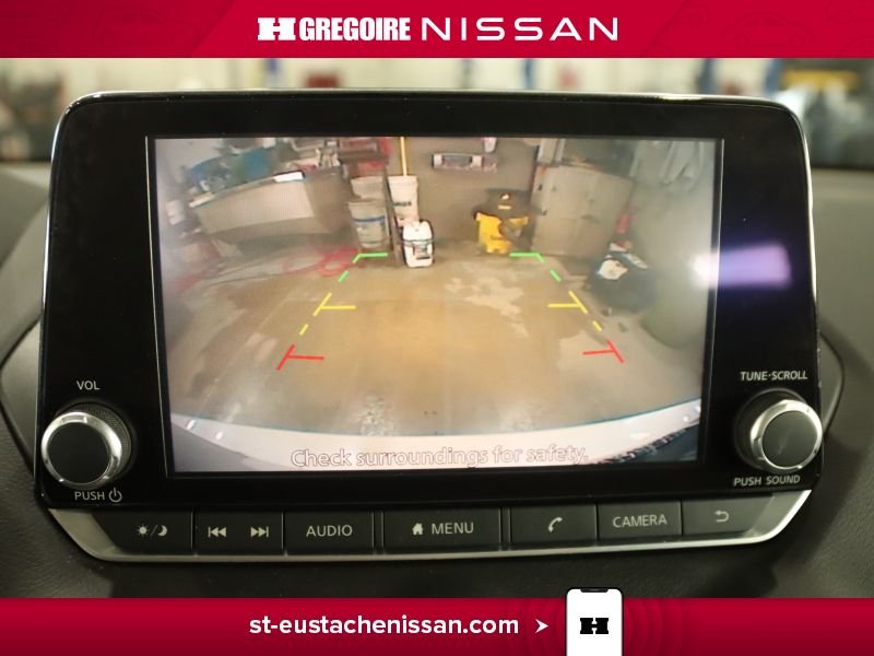 2021 Nissan Sentra White Laval - photo #31