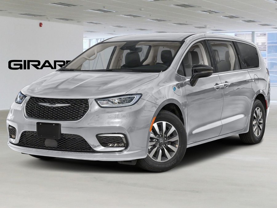 2024 CHRYSLER Pacifica Hybrid ENSEMBLE ALLURE S Silver Mist