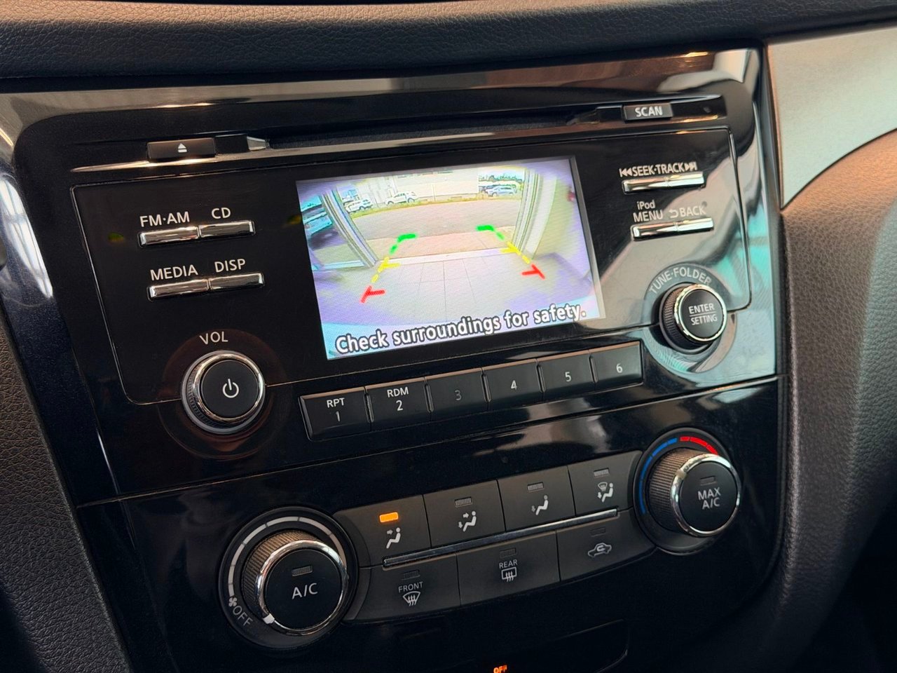 2018 Nissan Qashqai White Notre-Dame-des-Prairies - photo #24