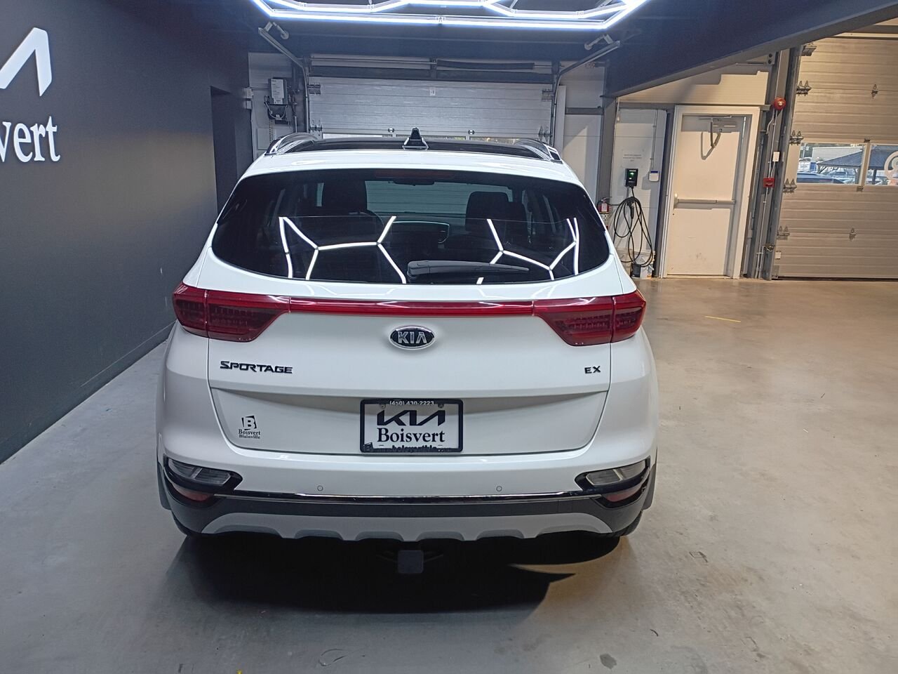 2021 Kia Sportage White Blainville - photo #9