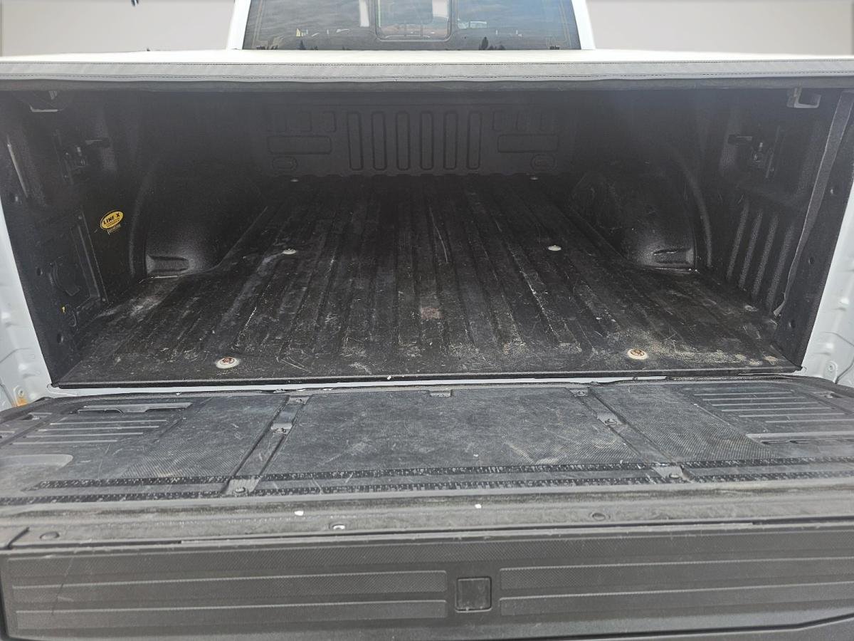 Ford F-150 33440A | LARIAT cabine SuperCrew 4RM caisse de 6,5 pi 2022 Blanc Val-d'Or - photo #16
