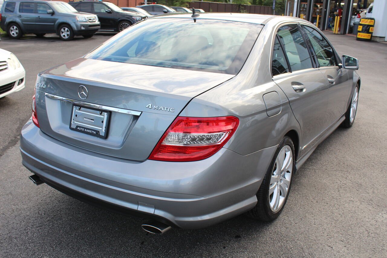 2011 Mercedes-Benz Classe-C VIN: WDDGF8BB4BA505424 Grey Sainte-Rose - photo #3