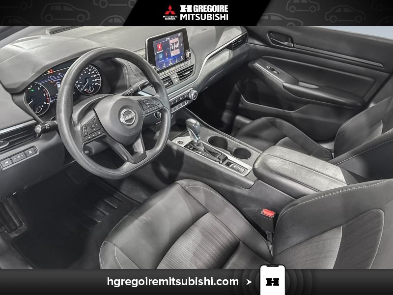 2024 Nissan Altima White Laval - photo #16