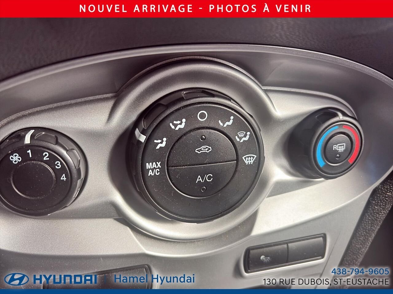 2015 Ford Fiesta Grey Saint-Eustache - photo #11
