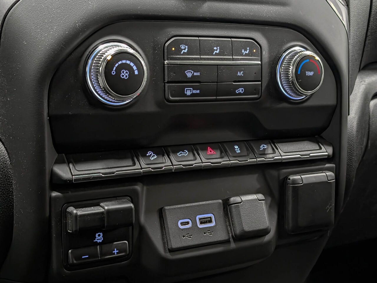 GMC SIERRA 1500 CAISSE STANDARD DE 6 PIEDS 6 X31 4x4 Moteur V8 5.3L 6 Places 2021 Autre Sherbrooke - photo #12