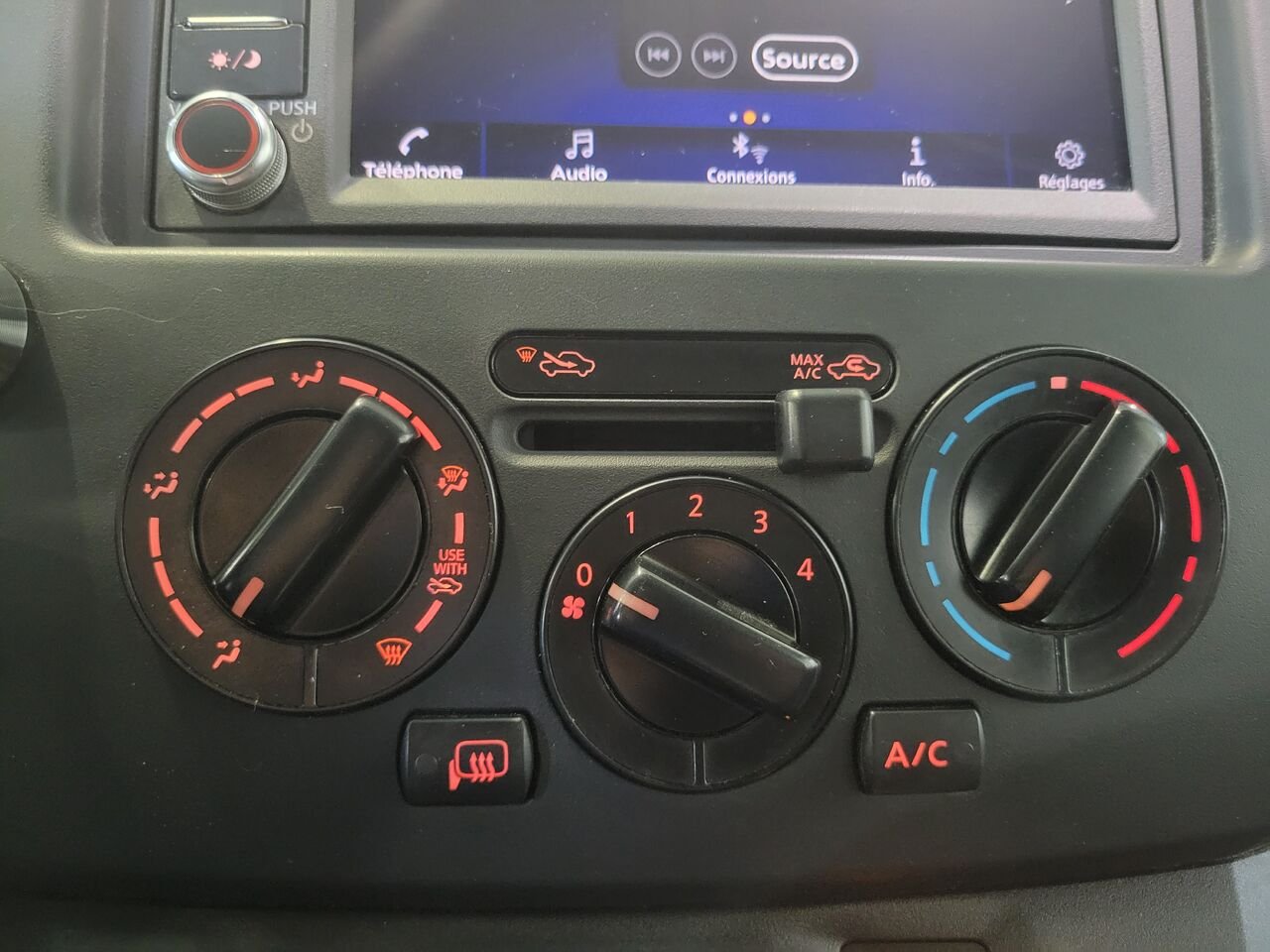 2021 Nissan NV200 Cargo compact White  - photo #21