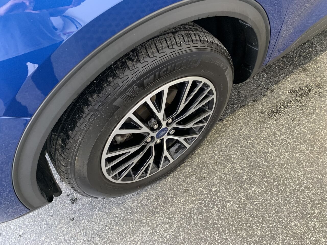 2022 Ford Escape TITANIUM PHEV Blue Châteauguay - photo #1