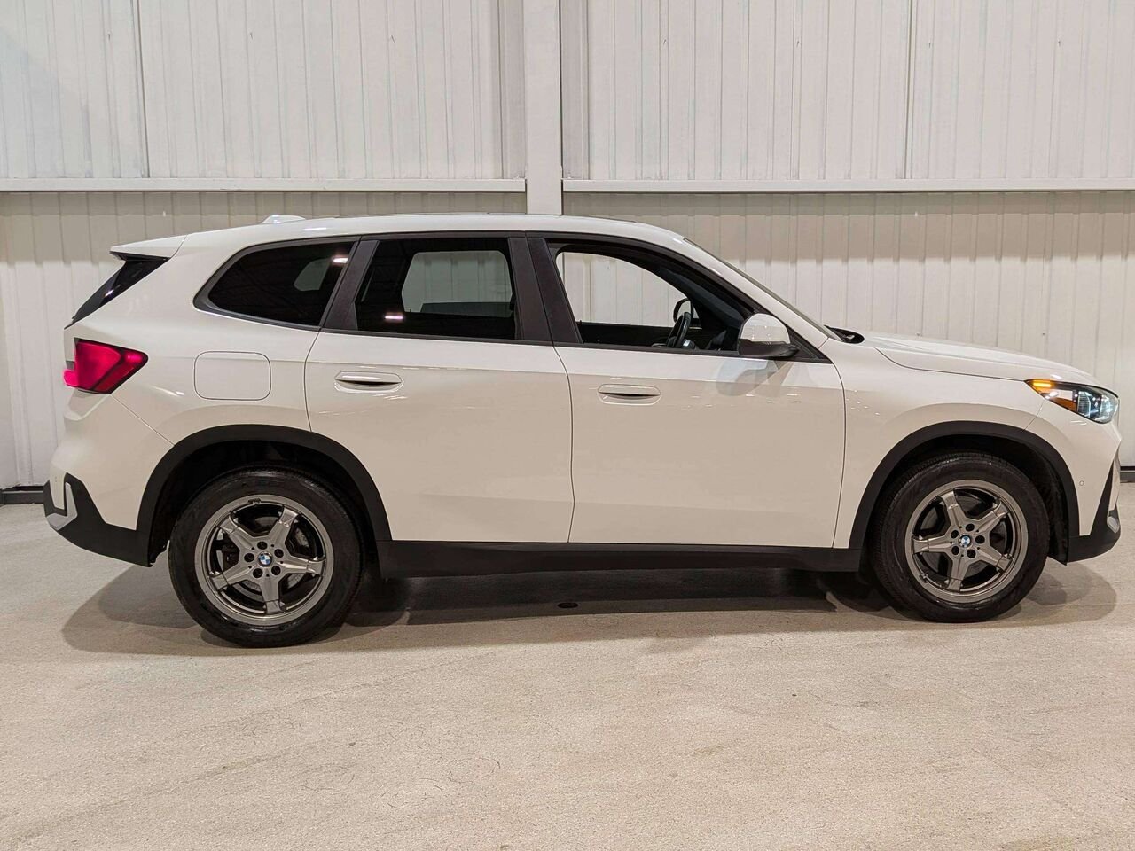 BMW X1 xDrive28i Sports Activity Vehicle 2023 Blanc Val-David - photo #34