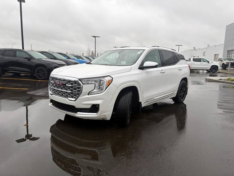 2022 GMC Terrain Denali AWD 1.5T | Panoramic Sunroof White