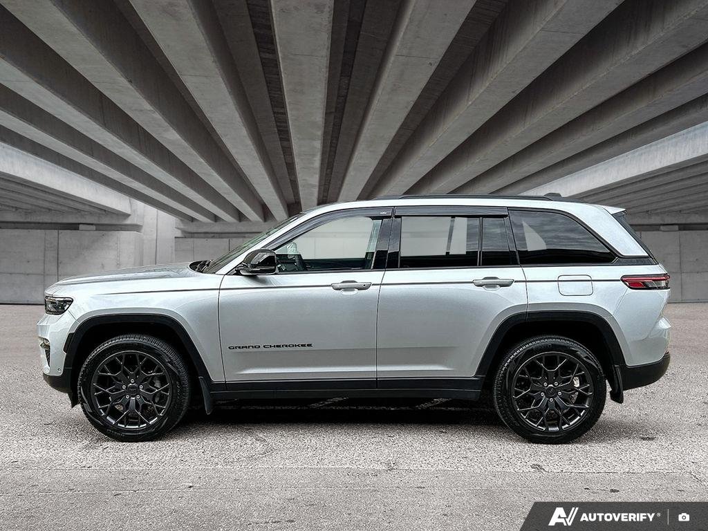 2023 Jeep Grand Cherokee 2602411A | Limited Edmonton - photo #2