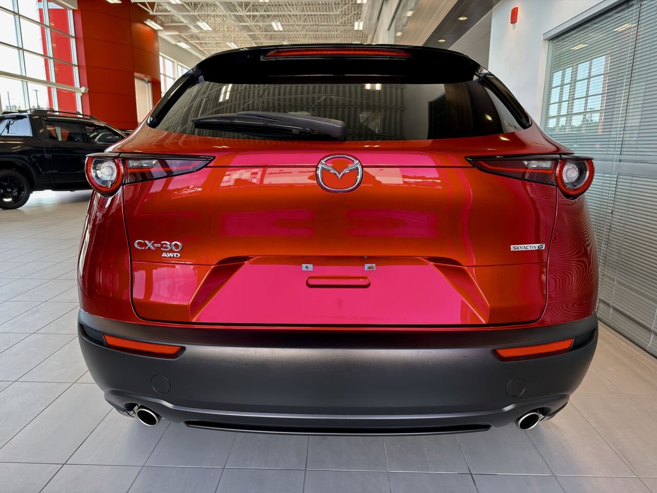 2022 Mazda CX-30 Red Notre-Dame-des-Prairies - photo #8