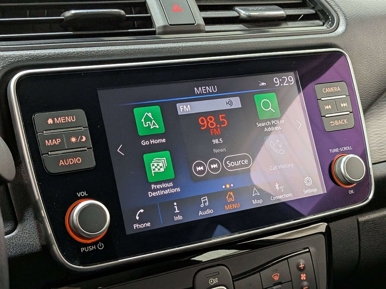 2020 Nissan LEAF SV Hatchback Black Val-David - photo #19