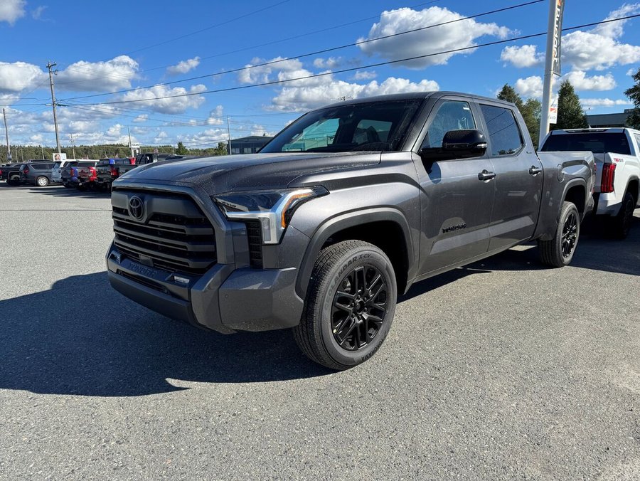2026 Toyota Tundra Limited CrewMax 4x4 caisse longue Magnetic Grey Metallic