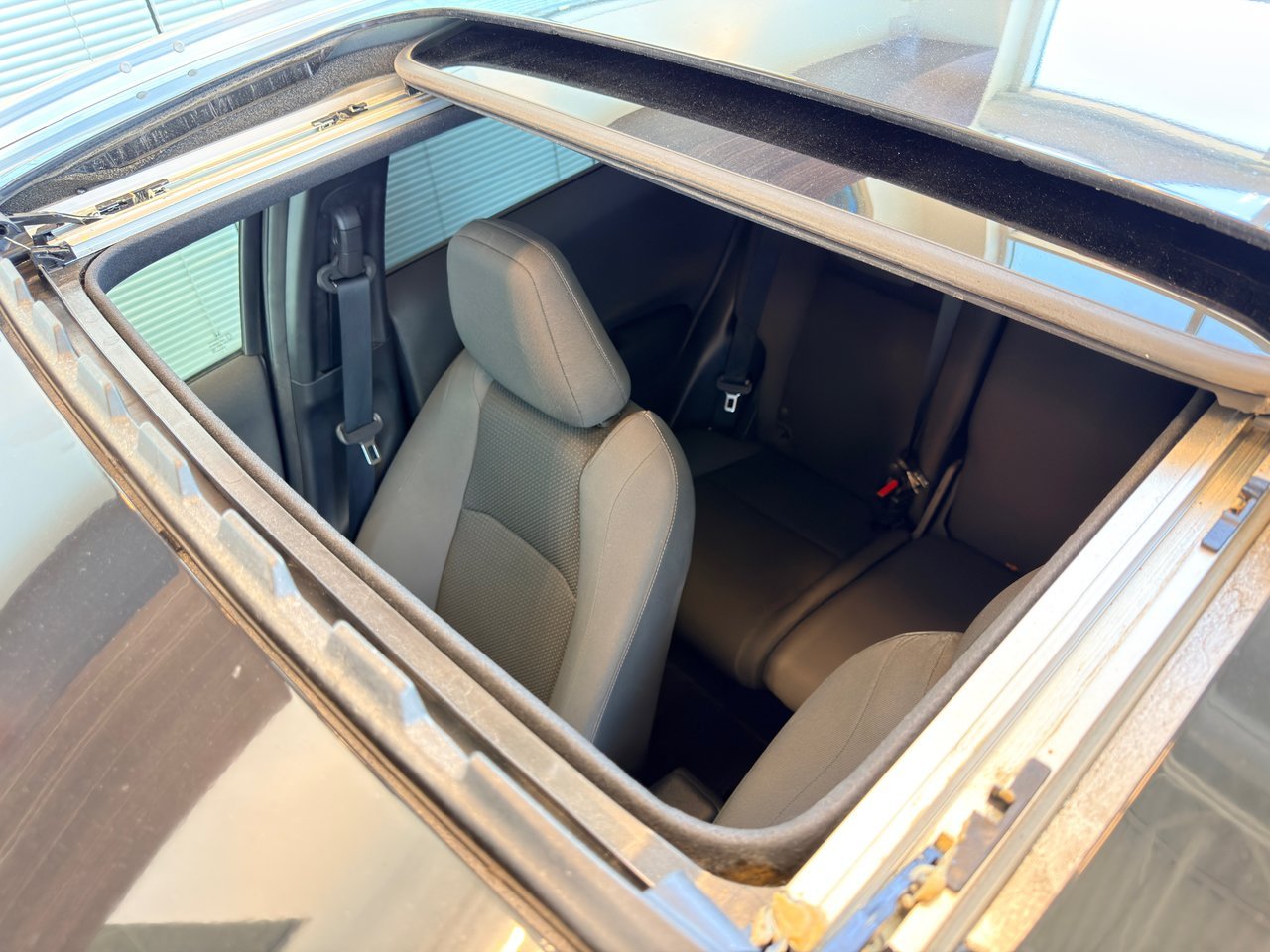 2021 Honda HR-V Black Notre-Dame-des-Prairies - photo #7