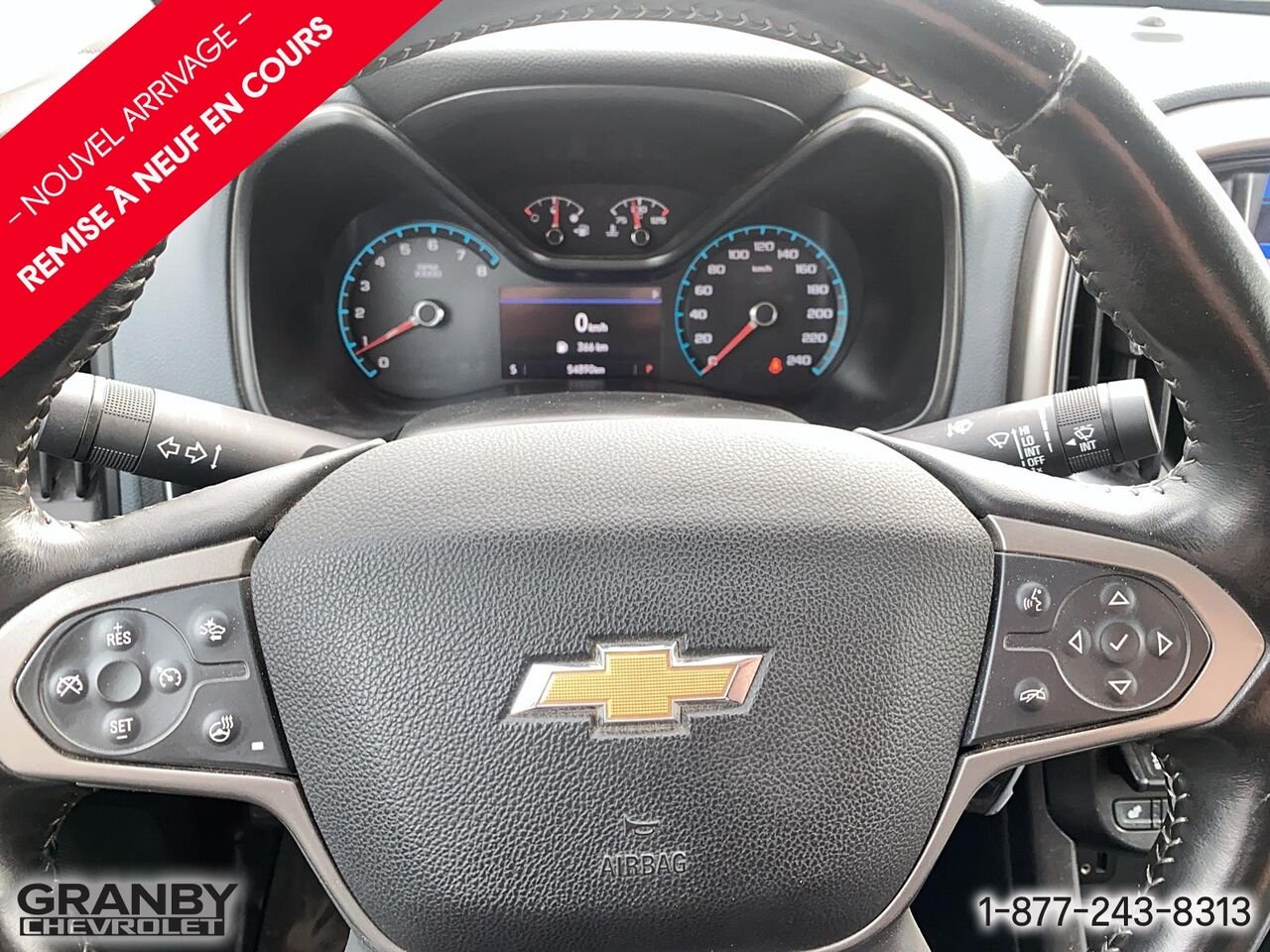 2022 Chevrolet Colorado Z71 cabine multiplace 4RM boite 5.2 pi | G3885 Black Granby - photo #11