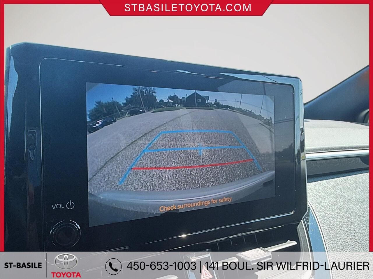 2024 Toyota COROLLA Classic Silver Metallic Saint-Basile-le-Grand - photo #19