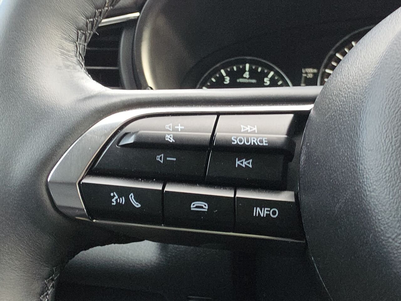 2025 Mazda CX-30 GS, Traction intégrale i-Activ AWD, moteur Skyactiv-G 2.5 L, Apple CarPlay et Android, caméra de Grey Val-David - photo #26
