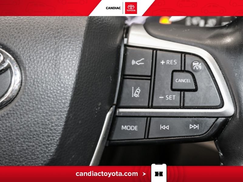 Toyota Highlander 2022 Bleu Blainville - photo #22