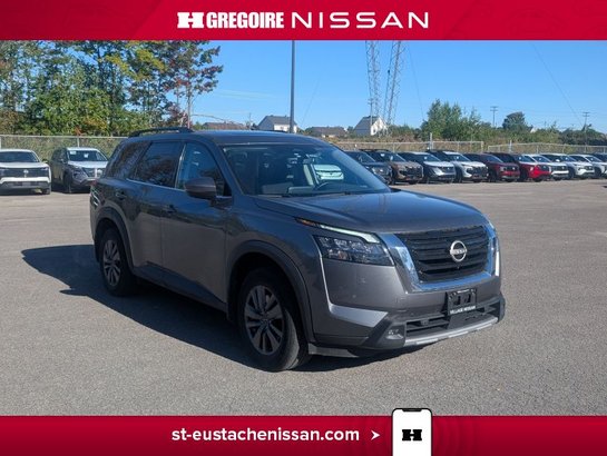 2024 Nissan Pathfinder SV AWD MAGS TOIT OUVRANT APPLE CARPLAY Grey