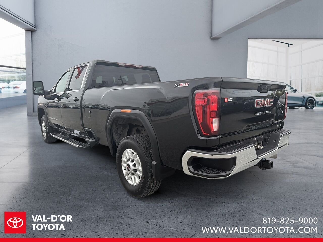 GMC Sierra 2500HD SLE cabine multiplace 4RM 172 po 2025 Noir Val-d'Or - photo #3