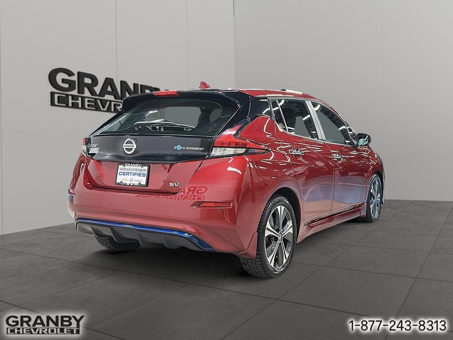 2020 Nissan LEAF SV à hayon Red
