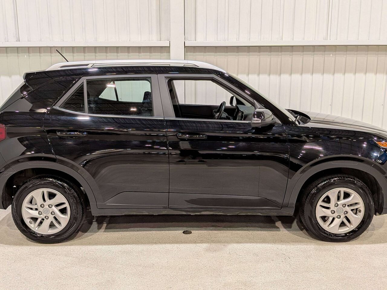 2026 Hyundai Venue Preferred IVT Black Val-David - photo #7