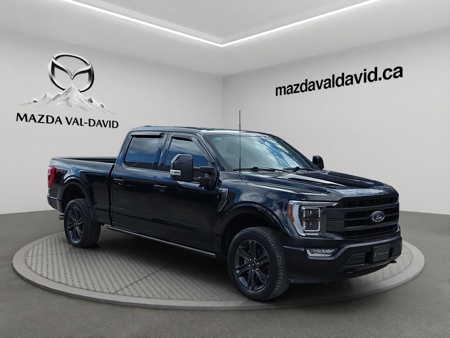 Ford F-150 LARIAT cabine SuperCrew 4RM caisse de 5,5 pi 2023 Noir
