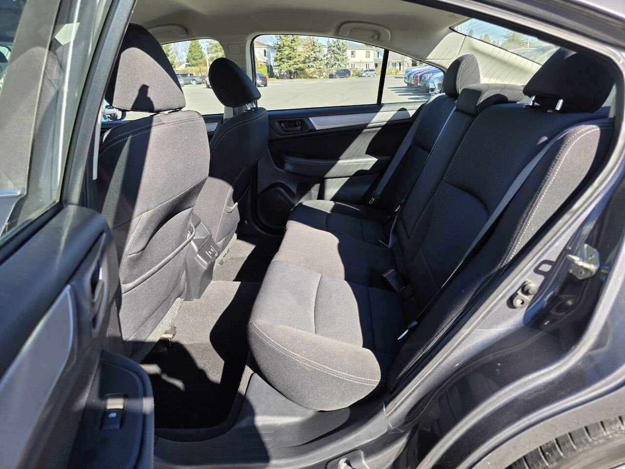 2019 Subaru Legacy 2.5i CVT Grey Rouyn-Noranda - photo #18