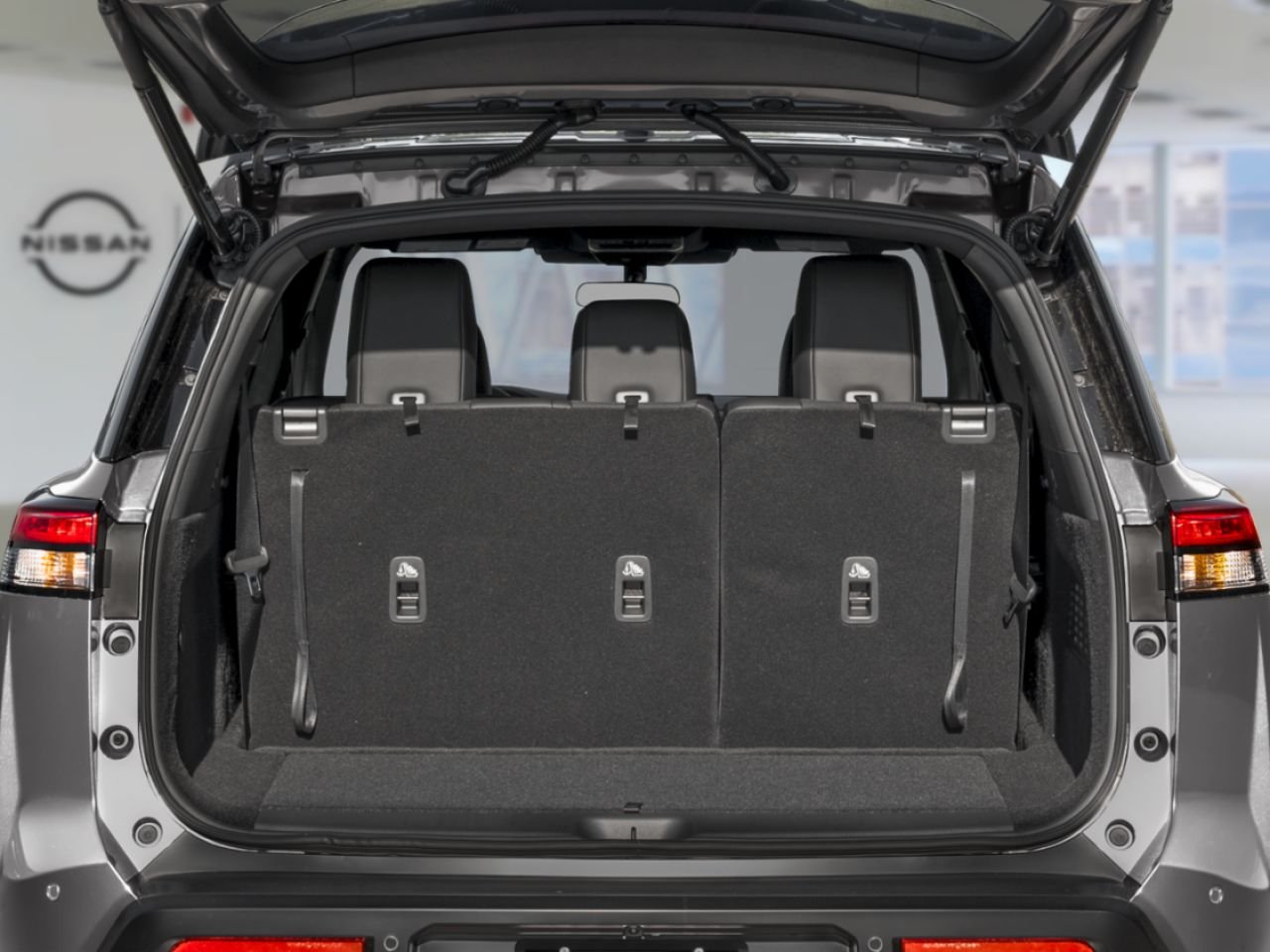 2026 Nissan Pathfinder Boulder Gray Pearl/Super Black Laval - photo #5