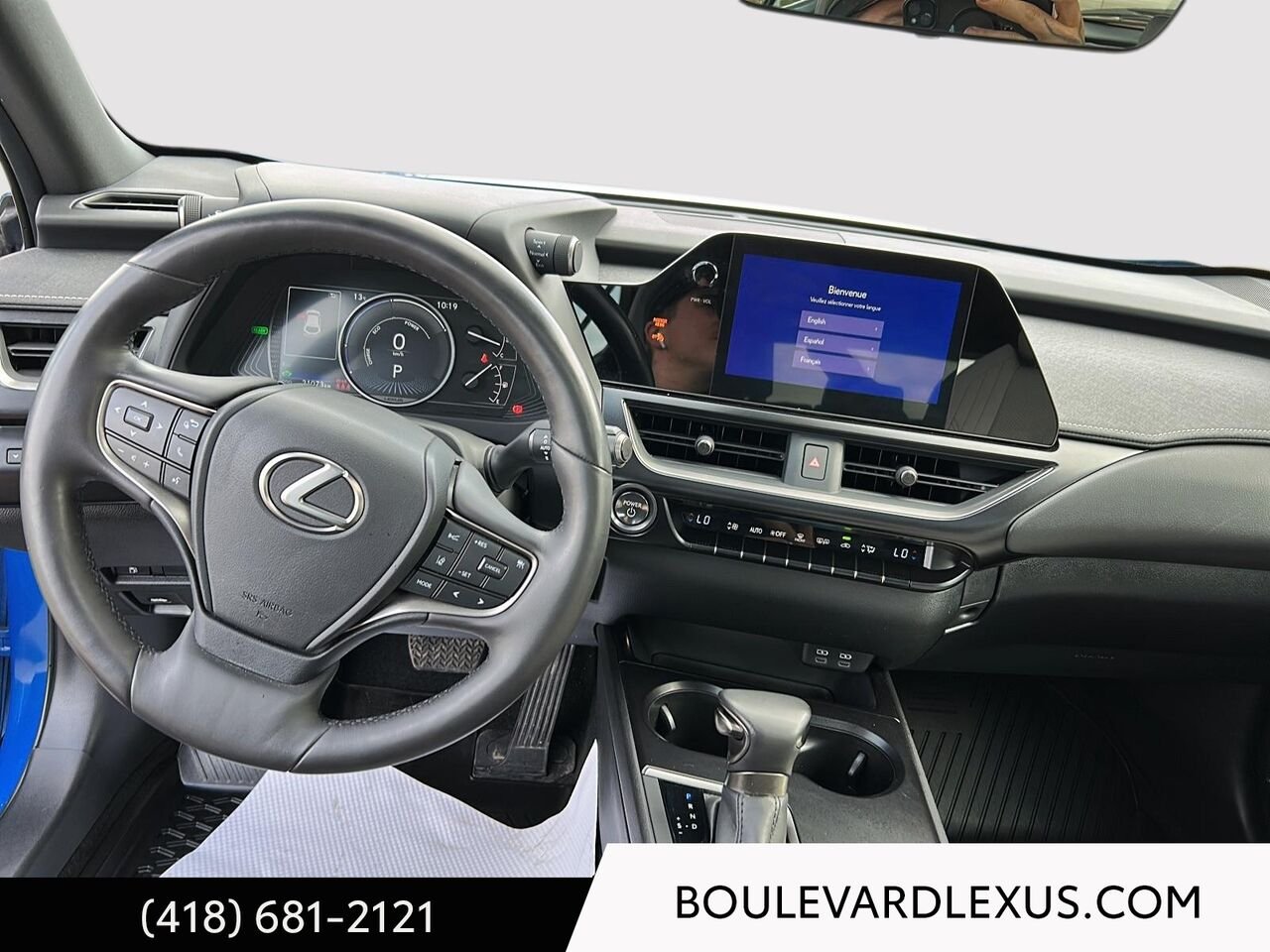 Lexus UX 19982A | UX 250h CVT 2024 Bleu Québec - photo #17