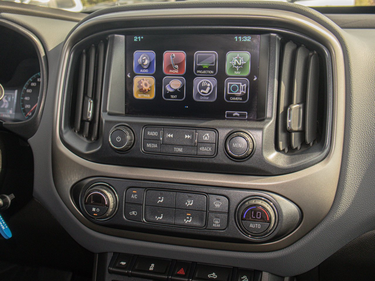 2018 Chevrolet Colorado 4WD Crew Cab 128.3 Z71 Red Sherwood Park - photo #26