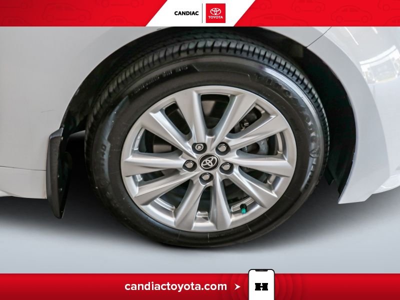 2025 Toyota Corolla White Blainville - photo #35