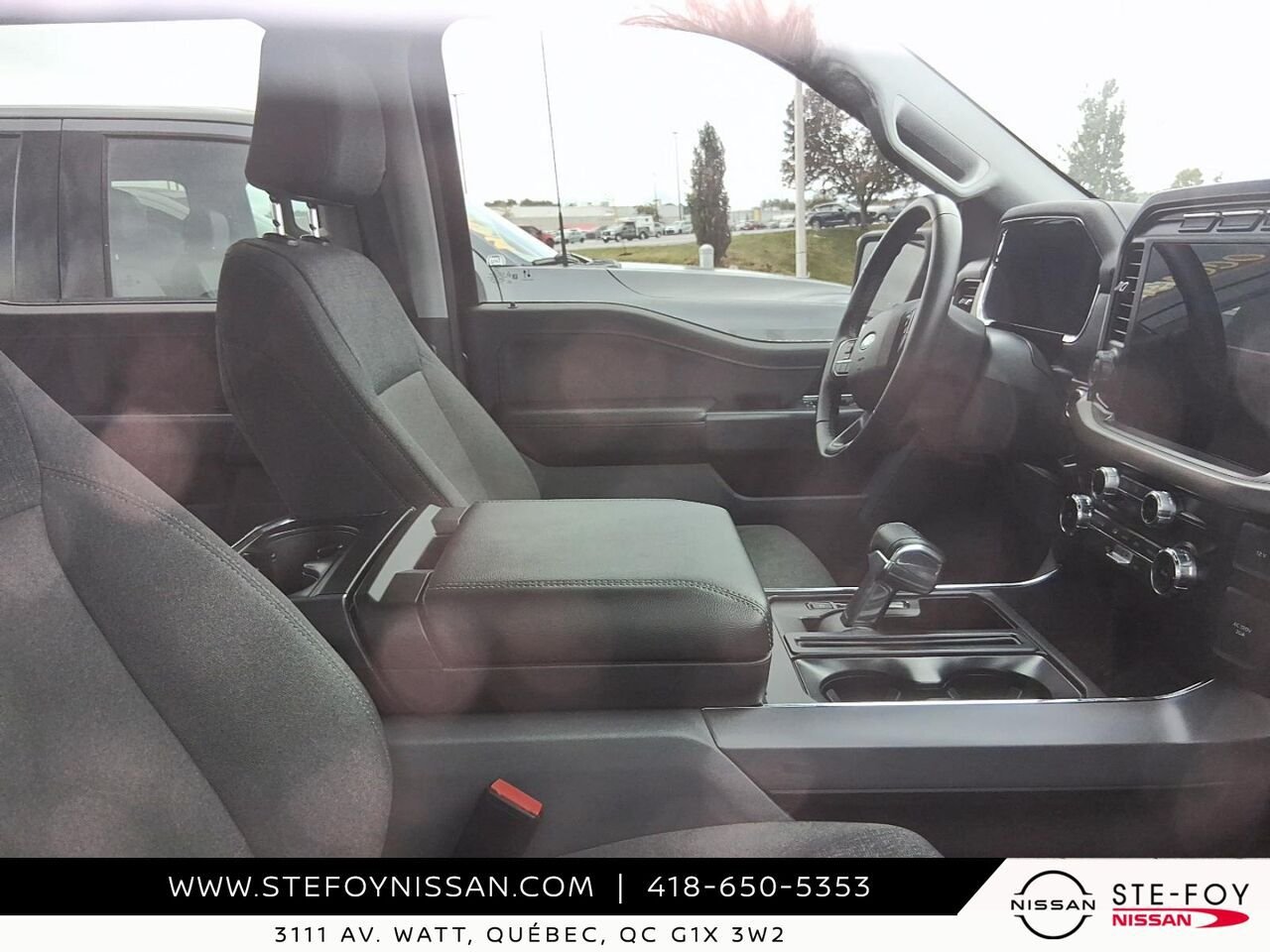 Ford F-150 Lightning XLT STANDARD RANGE 2024 Bleu Ste-Foy - photo #3