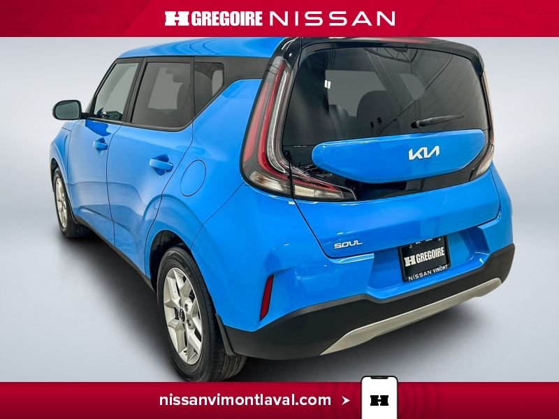 2024 Kia Soul Blue Blainville - photo #5