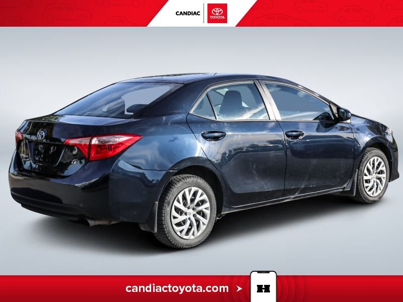 2018 Toyota Corolla Blue Saint-Eustache - photo #8