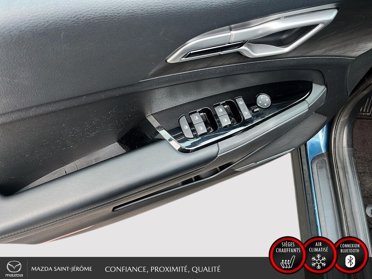 2023 Kia Sportage Blue Ste-Agathe des Monts - photo #12
