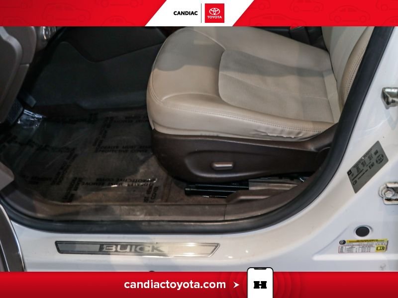 2012 Buick Verano White Blainville - photo #21