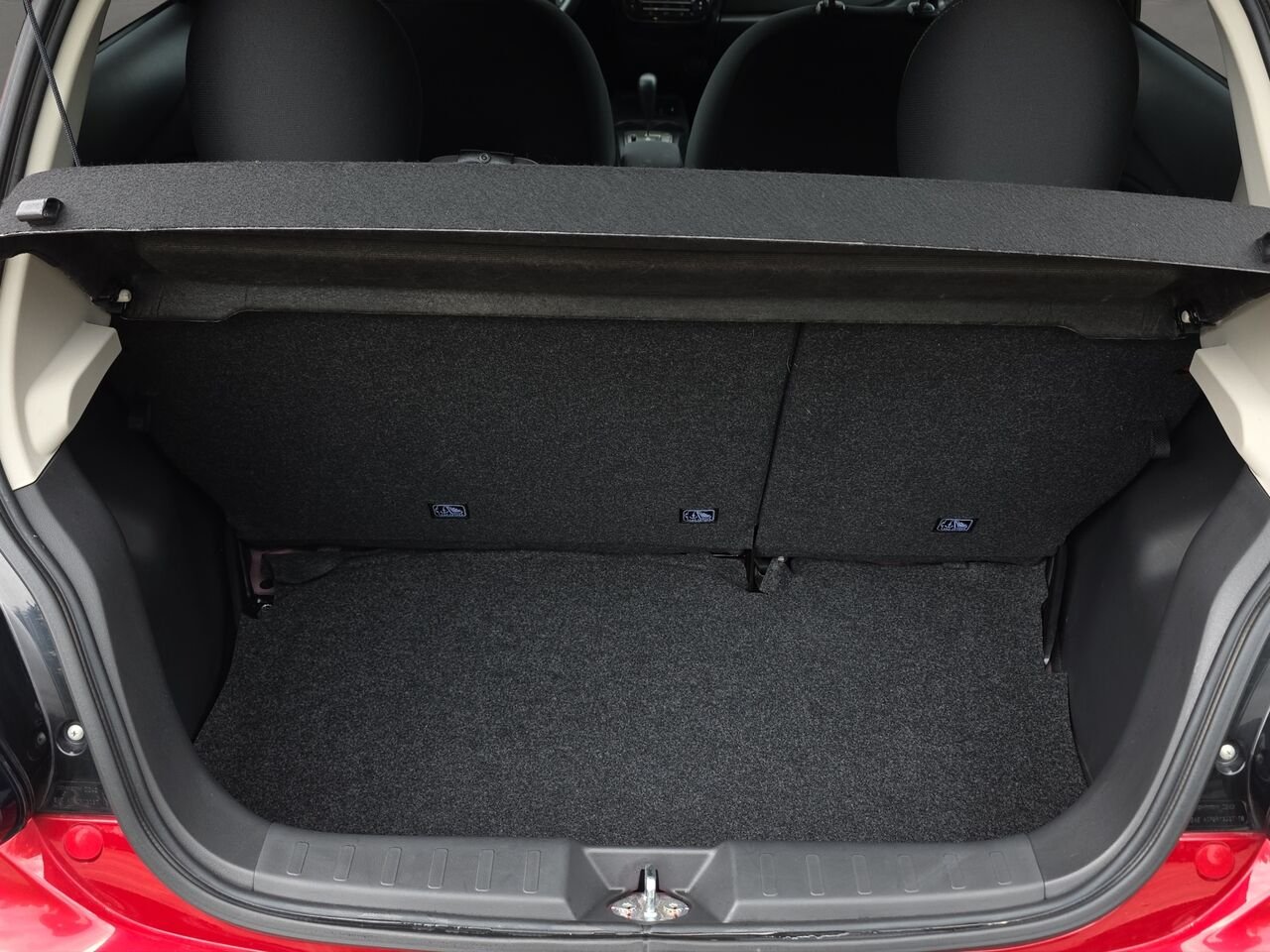 Mitsubishi Mirage 2024 Rouge Val-David - photo #25
