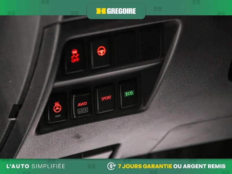 2022 Nissan Qashqai Black Laval - photo #16