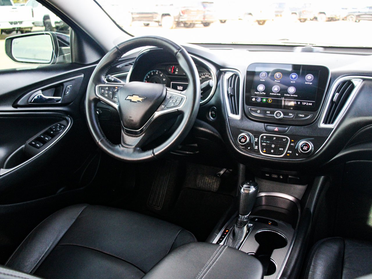 2019 Chevrolet Malibu 4dr Sdn LT w/1LT Black Sherwood Park - photo #31