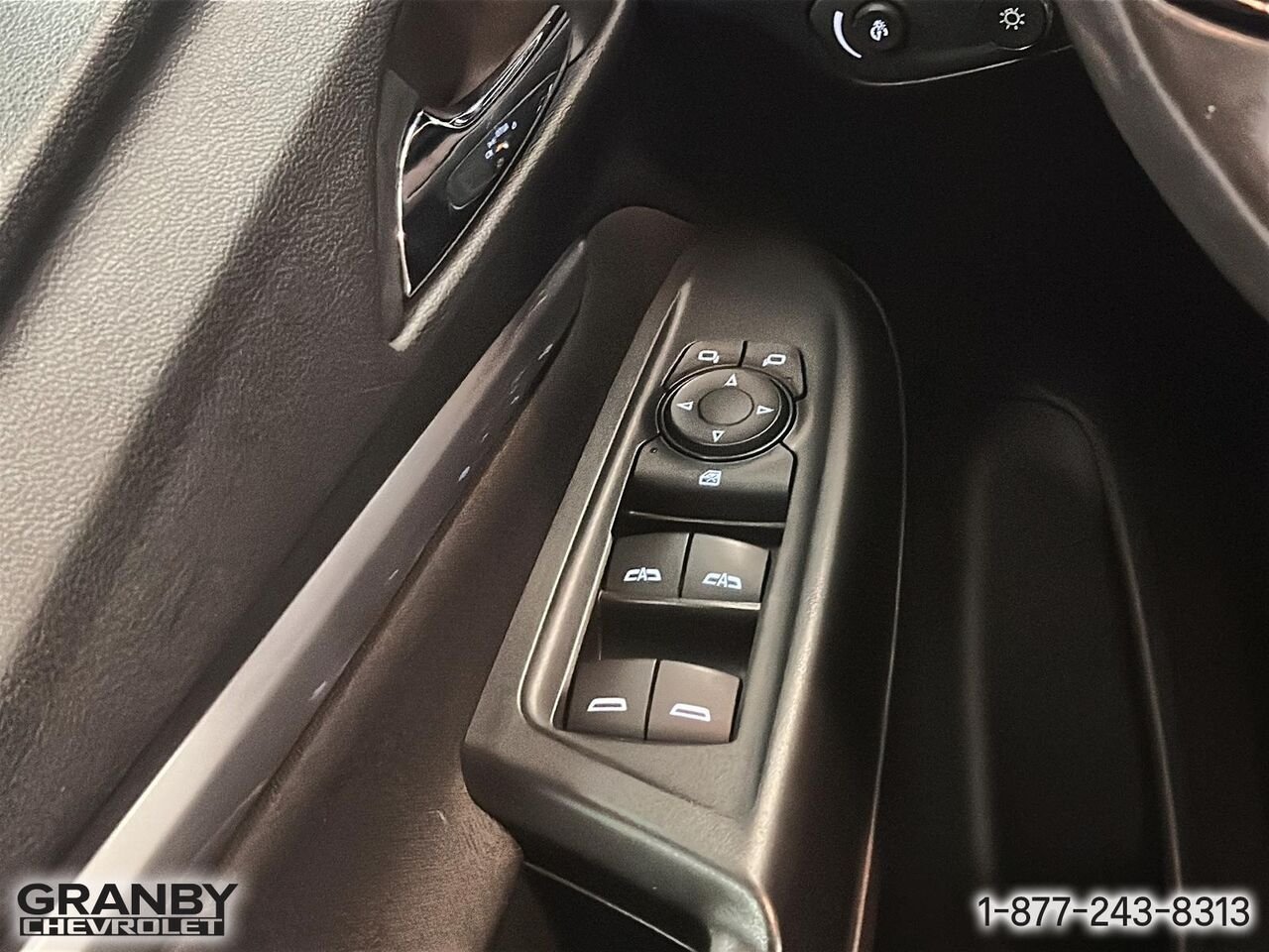 2023 Chevrolet Bolt EUV LT | 27-0120A Grey Granby - photo #13