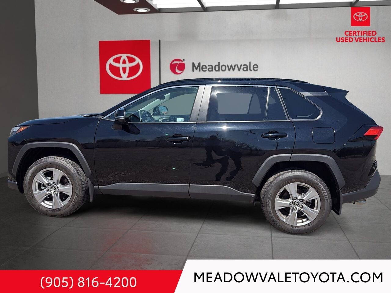 2025 Toyota RAV4 Bluetooth Black Mississauga - photo #5