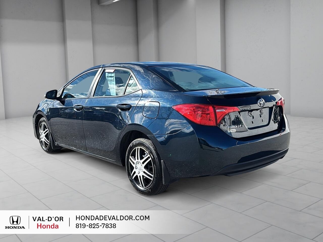 2017 Toyota Corolla Berline 4 portes CVT SE Blue Val-d'Or - photo #3
