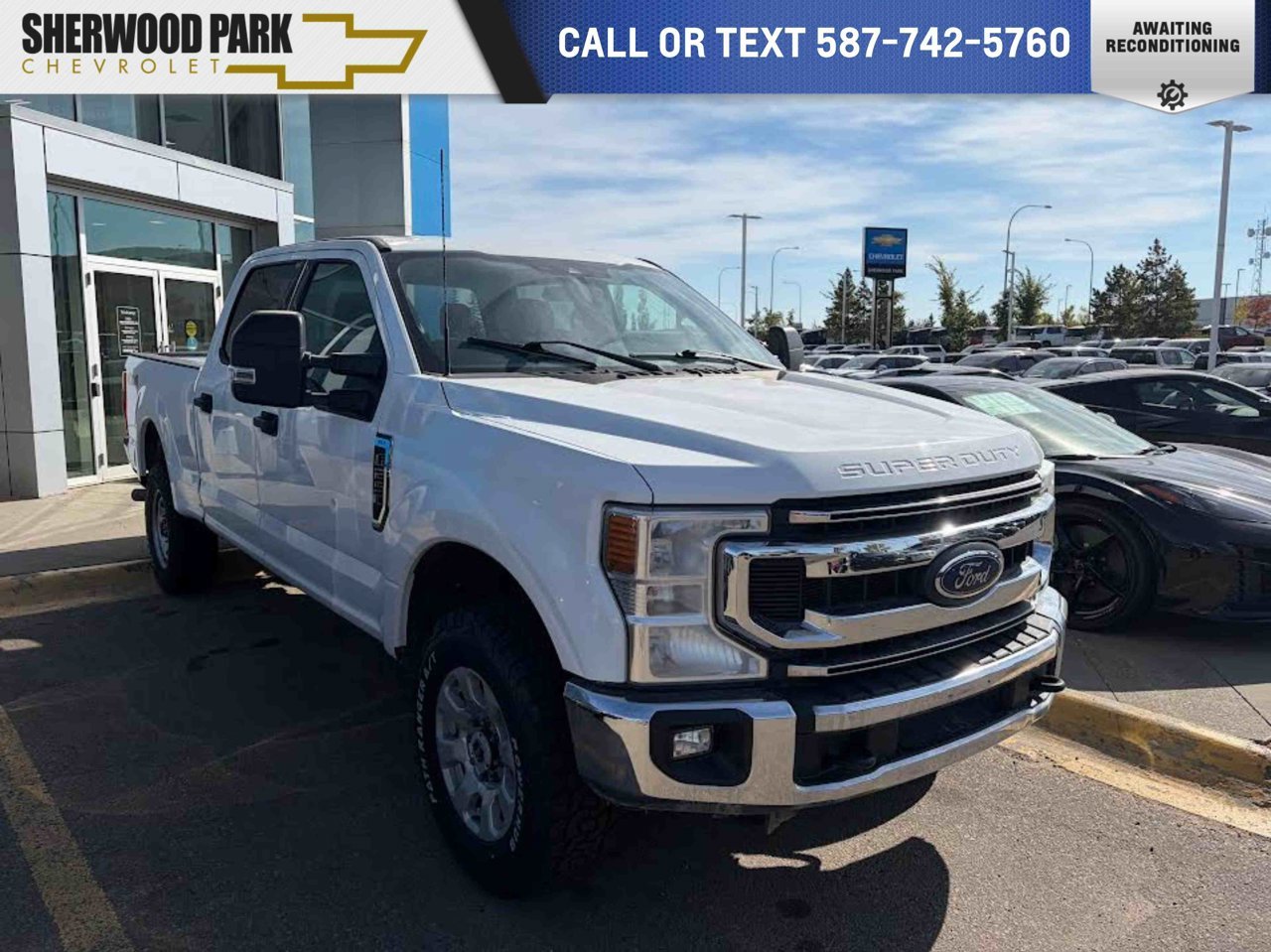 2022 Ford Super Duty F-250 SRW XLT 4WD Crew Cab 6.75' Box White Sherwood Park - photo #0