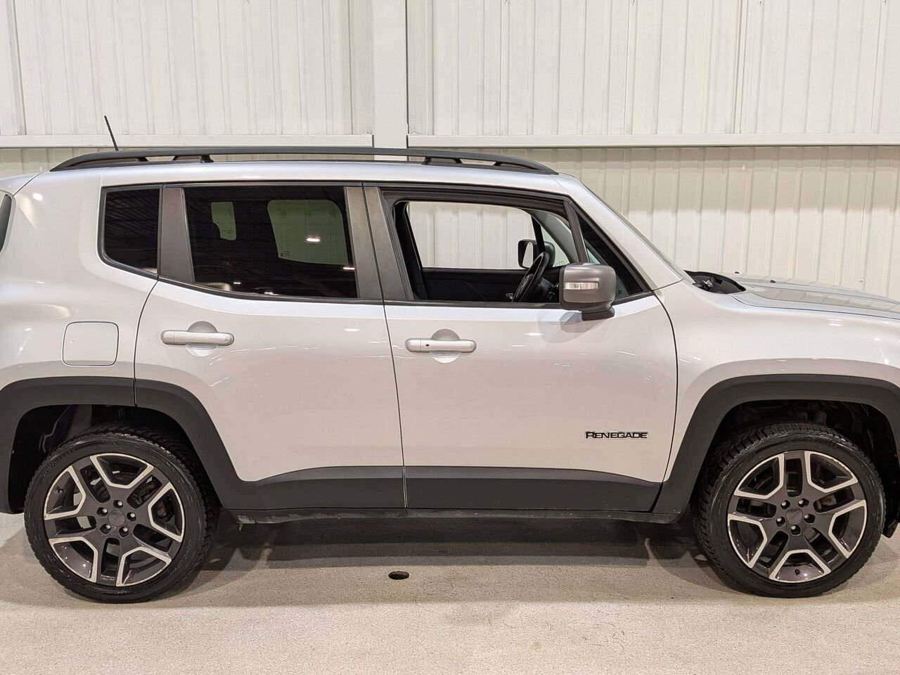 2019 Jeep Renegade Limited 4x4 Silver Val-David - photo #6