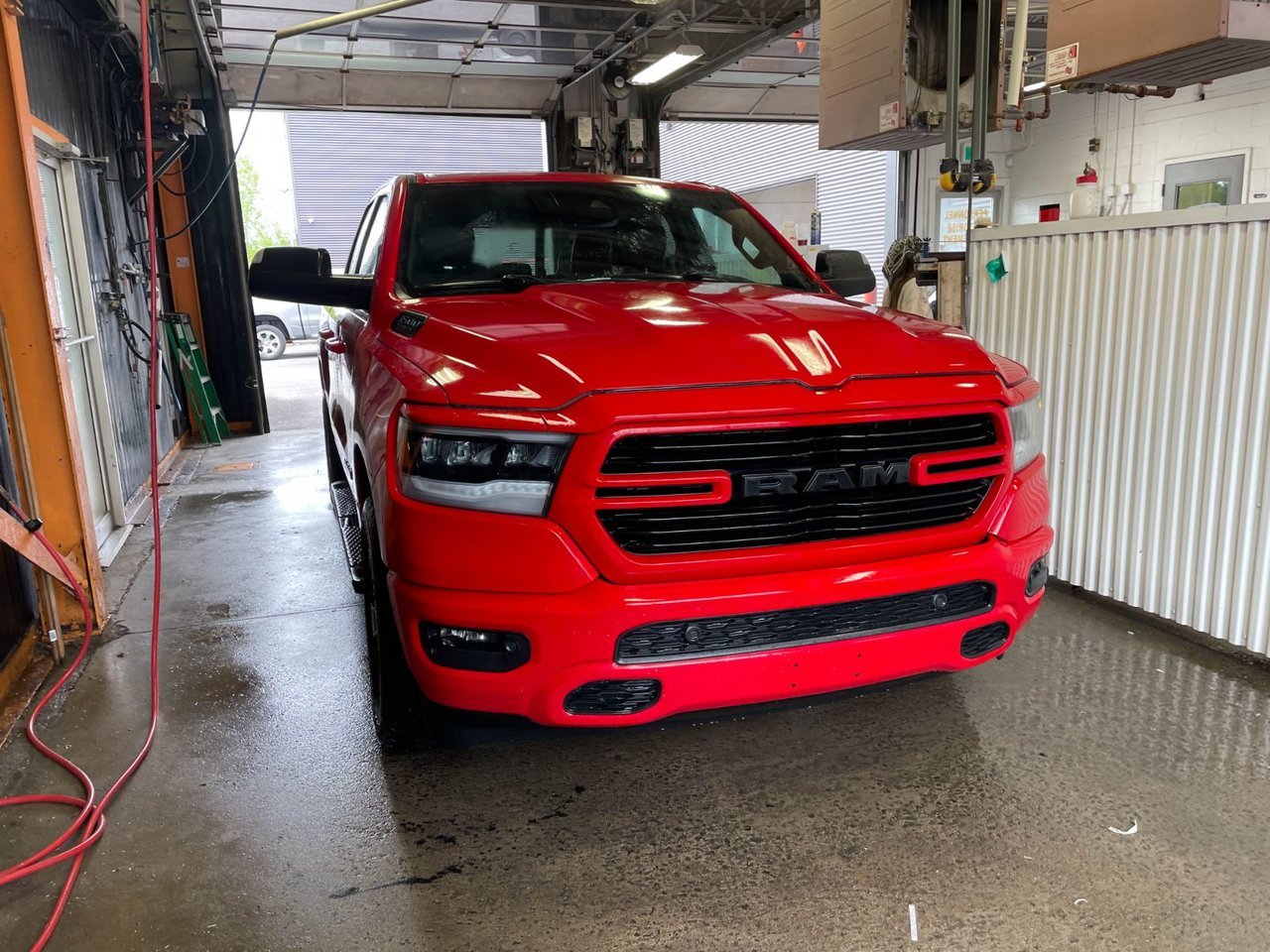 Ram 1500 SPORT 4X4 V8 *LEVEL 2* CUIR SIÈGES VENT BEDLINER 2020 Rouge Saint-Jérôme - photo #8