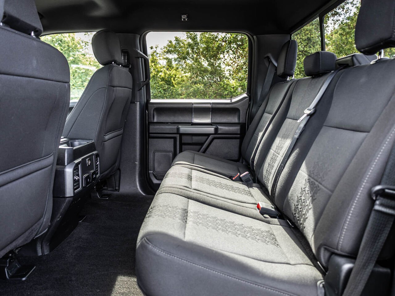 2018 Ford F-150 Grey Sainte-Julienne - photo #22