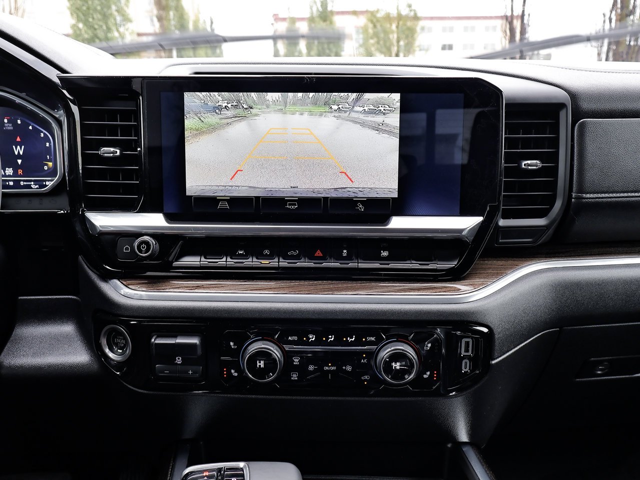 2024 Chevrolet Silverado 1500 4WD Crew Cab 147 RST Black Sherwood Park - photo #25