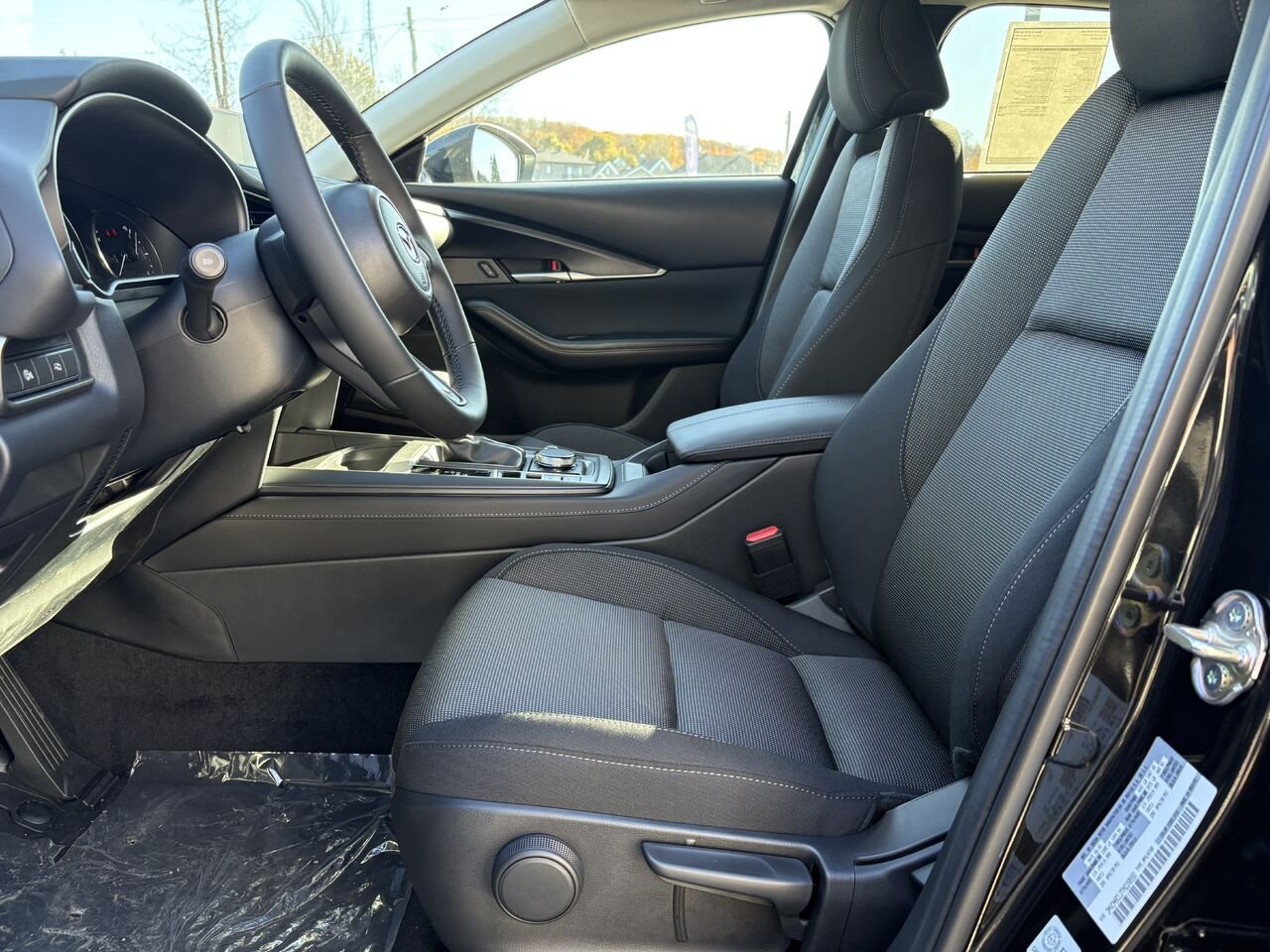2026 MAZDA CX-30 GS TI Jet Black Mica Montmagny - photo #7